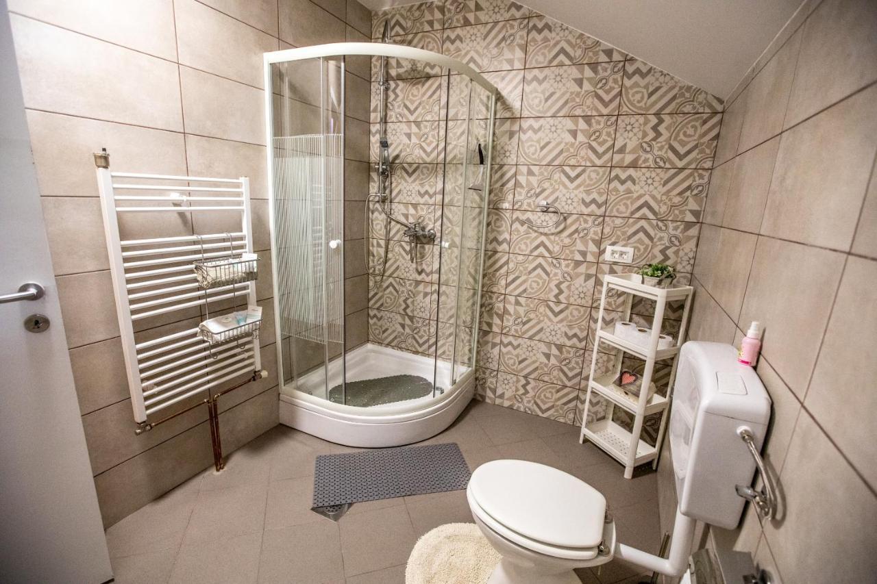 Apartman Mila Josipdol Kültér fotó