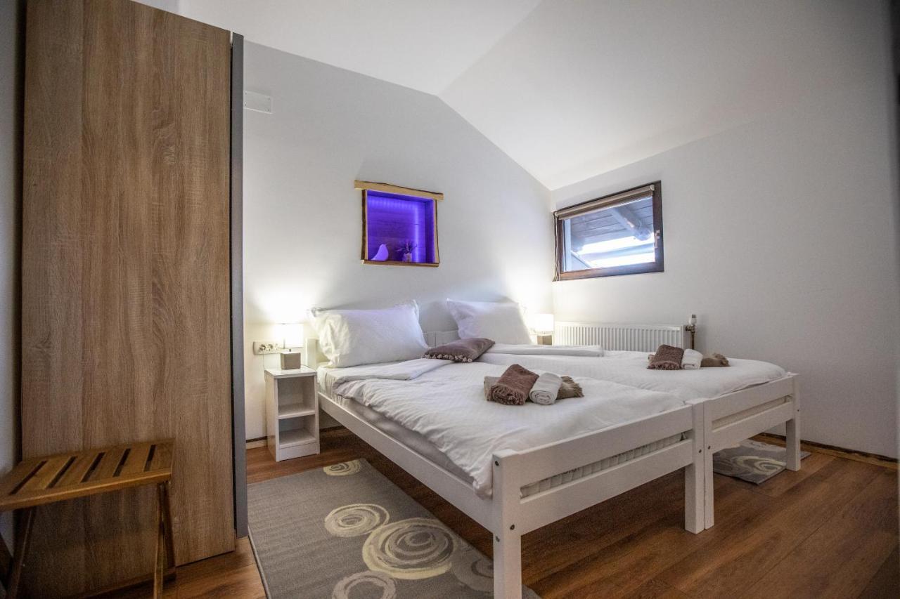 Apartman Mila Josipdol Kültér fotó